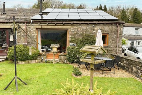 3 bedroom end of terrace house for sale, Low Green, Buckden, Skipton