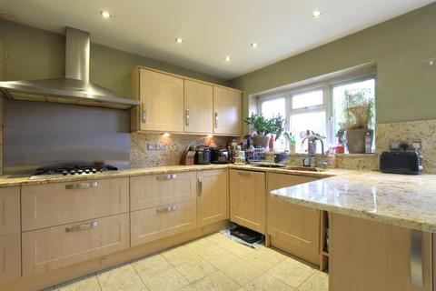 48 Charter Crescent, Hounslow, TW4 6AY