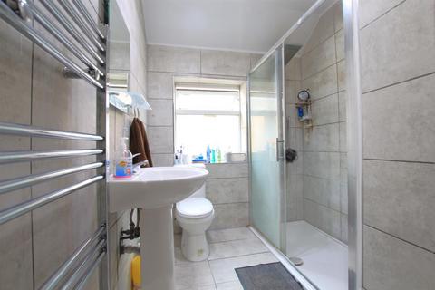 48 Charter Crescent, Hounslow, TW4 6AY