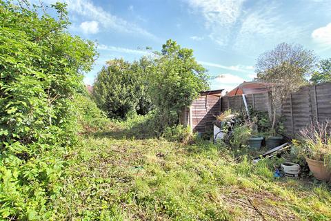 48 Charter Crescent, Hounslow, TW4 6AY