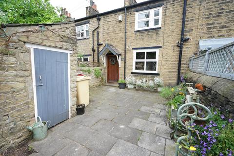2 bedroom cottage to rent, George Street, Horwich