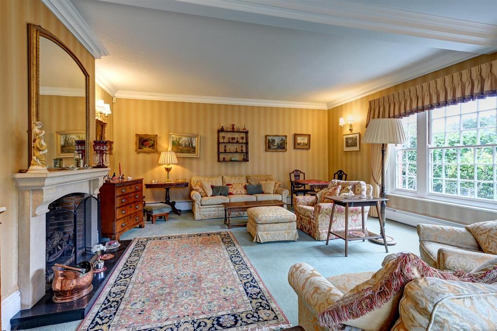 Drawing Room (1).jpg