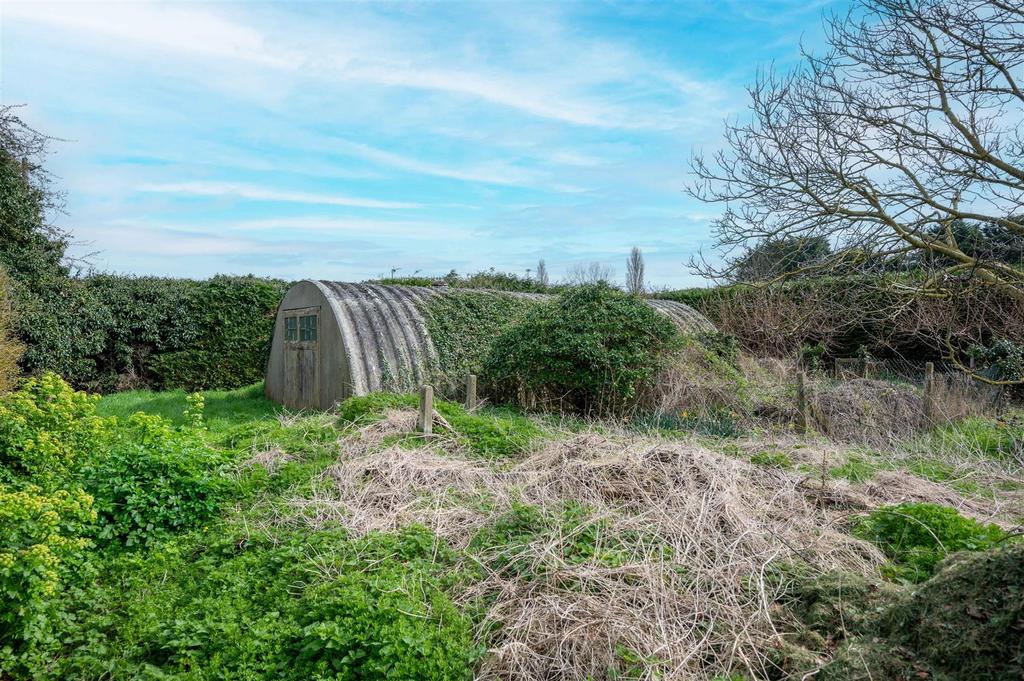Nissan Hut in Orchard.jpg