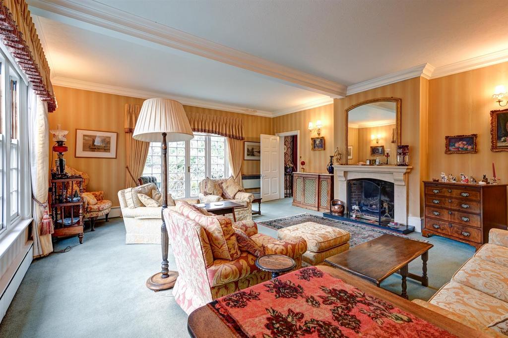 Drawing Room (2).jpg