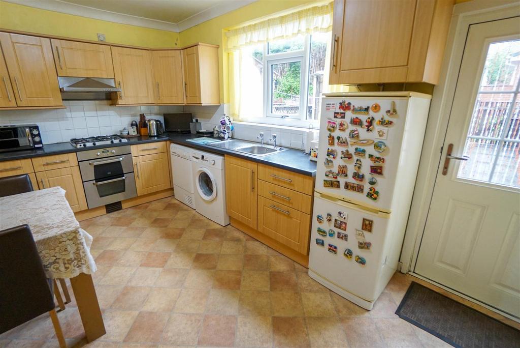 KITCHEN 1 (1 of 1).jpg