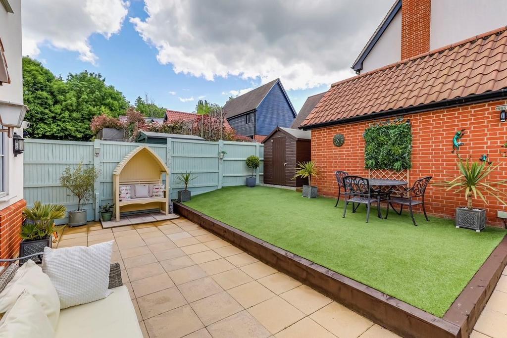 South facing landscaped garden.jpg