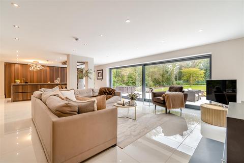 7 bedroom house for sale, Woodside Way, Solihull