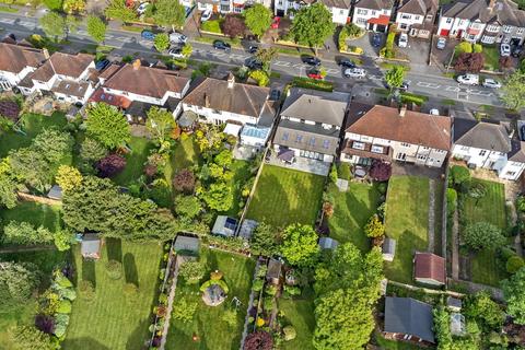 100 Banstead Road South, Sutton, SM2 5LH