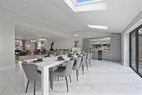 100 Banstead Road South, Sutton, SM2 5LH