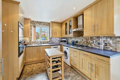 20 Aviary Way, Crawley Down, Crawley, RH10 4XR