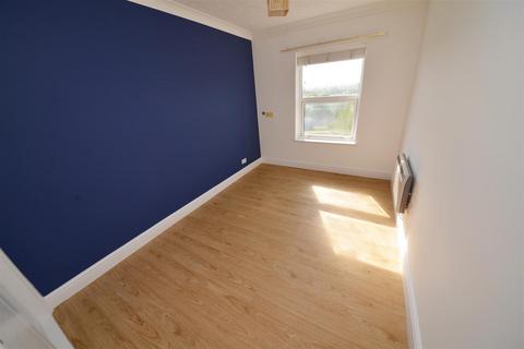 2 bedroom apartment for sale, Clareston Court, Tenby