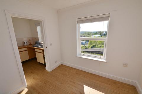 2 bedroom apartment for sale, Clareston Court, Tenby