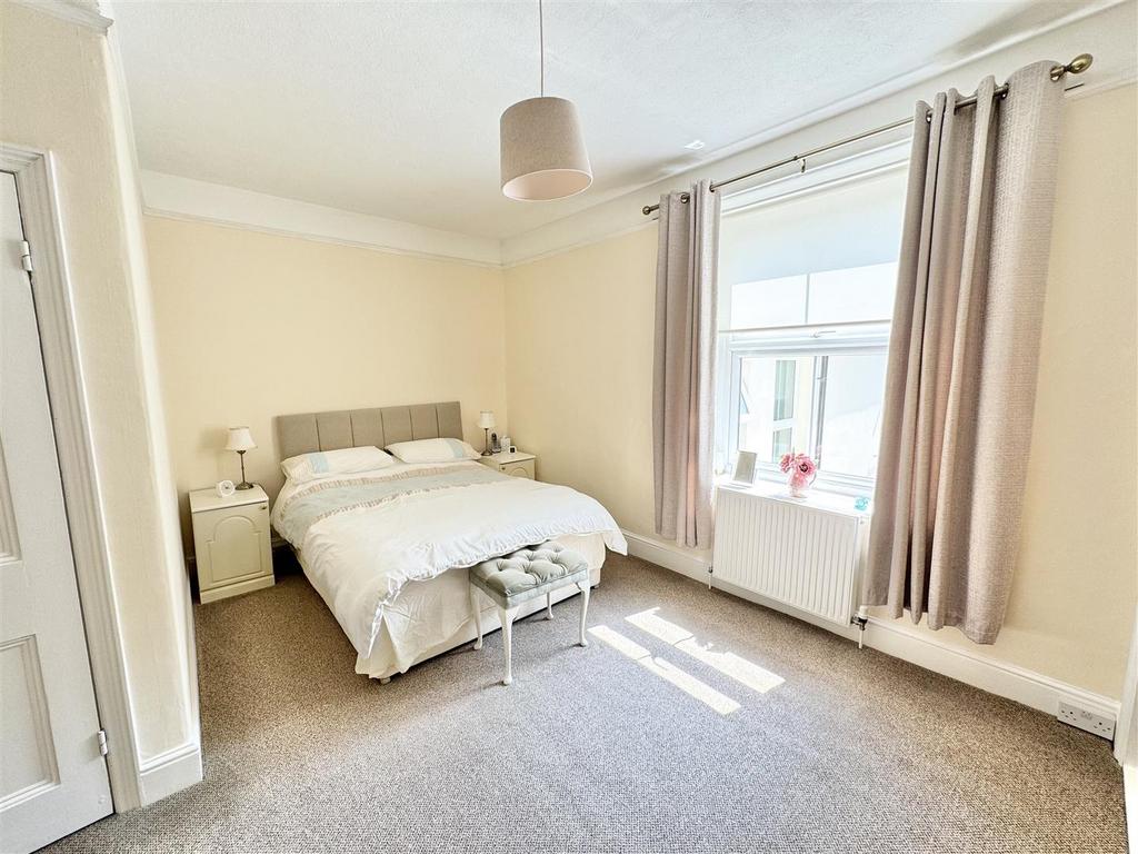 Top flat bedroom 1