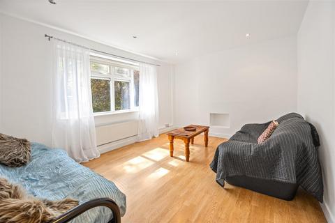 2 bedroom apartment for sale, Broadhurst Gardens, South Hampstead, London