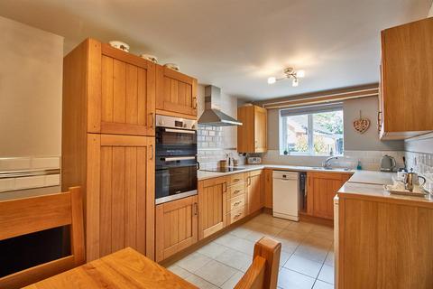 4 bedroom detached house for sale, Oaklands Way, Earl Shilton