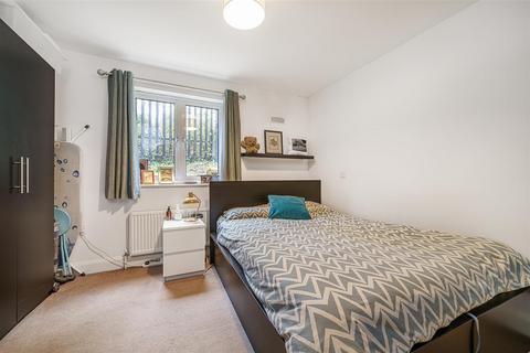 1 bedroom flat for sale, Nettlefold Place, West Norwood, SE27