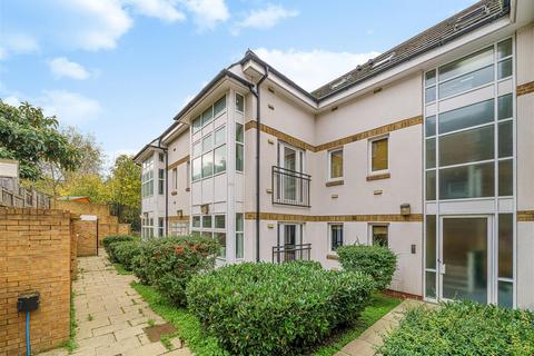 1 bedroom flat for sale, Nettlefold Place, West Norwood, SE27