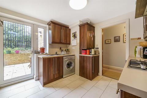 1 bedroom flat for sale, Nettlefold Place, West Norwood, SE27