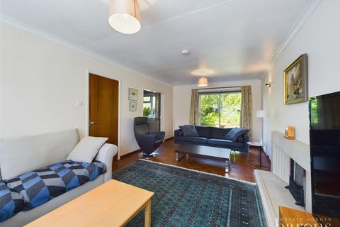 13 Camberry Close, Basingstoke, RG21 3AG