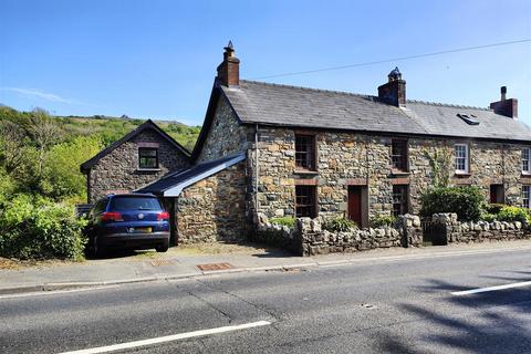 4 bedroom cottage for sale, 1 Spring Gardens, Dinas Cross, Newport