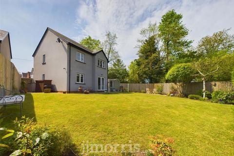 3 bedroom detached house for sale, Llys Beca, St. Clears, Carmarthen