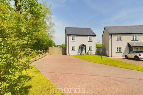 3 bedroom detached house for sale, Llys Beca, St. Clears, Carmarthen