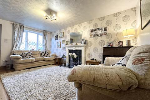 21 Best Close, Wigston, LE18 4PZ