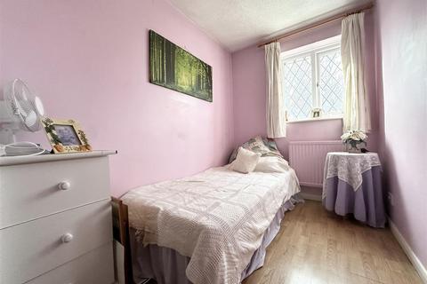 21 Best Close, Wigston, LE18 4PZ