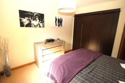 2 bedroom flat to rent, Silver Birch Wynd, Port Glasgow