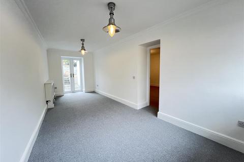 1 Arnotts Place, Aberdare, CF44 7PY