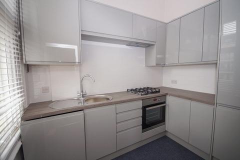 1 bedroom flat to rent, Christchurch GL50 3RJ