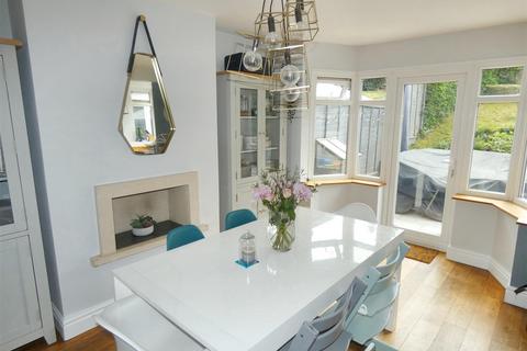 80 Maney Hill Road, Sutton Coldfield, B72 1JS