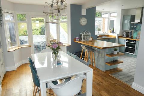80 Maney Hill Road, Sutton Coldfield, B72 1JS