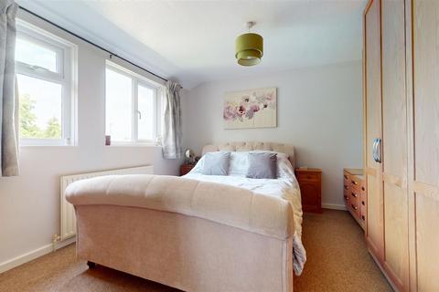 179 Downs Barn Boulevard, Downs Barn, Milton Keynes, MK14 7PX