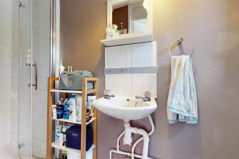 179 Downs Barn Boulevard, Downs Barn, Milton Keynes, MK14 7PX