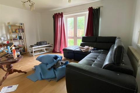 52 Bradley Road, Wolverhampton, WV2 2AZ