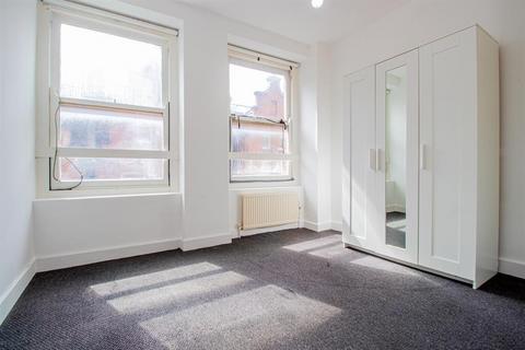 2 bedroom apartment to rent, Hanbury Street, London, E1