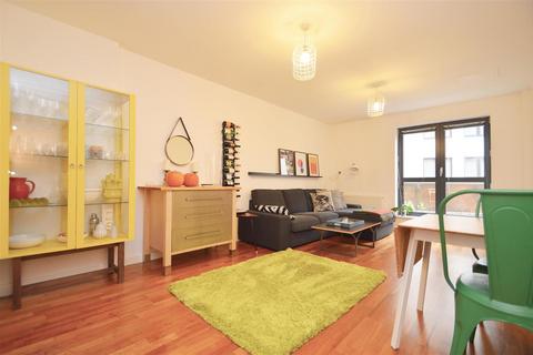 2 bedroom apartment to rent, Boundary Street, Shoreditch, E2