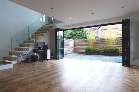 4 bedroom house to rent, St Clements Road, Manchester M21