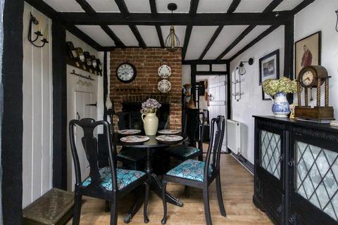 2 bedroom cottage for sale, Station Road, Southminster