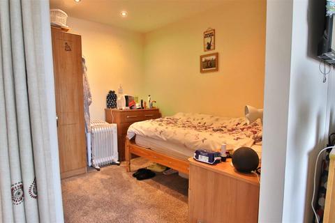 1 bedroom flat to rent, Mitton Court, Mitton, Tewkesbury