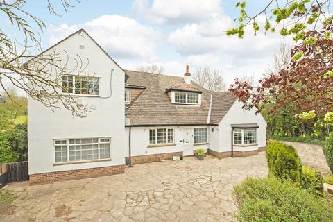 5 bedroom detached house for sale, Ilkley Road, Manor Park, Burley in Wharfedale LS29