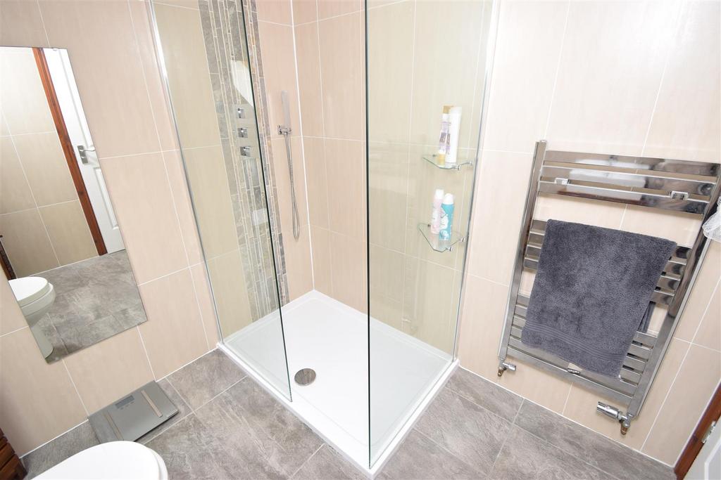 Master en suite shower room two.jpg