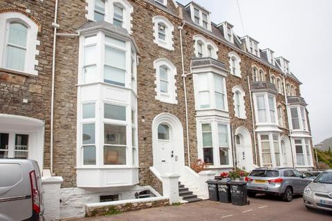 2 bedroom flat for sale, Capstone Crescent, Ilfracombe EX34