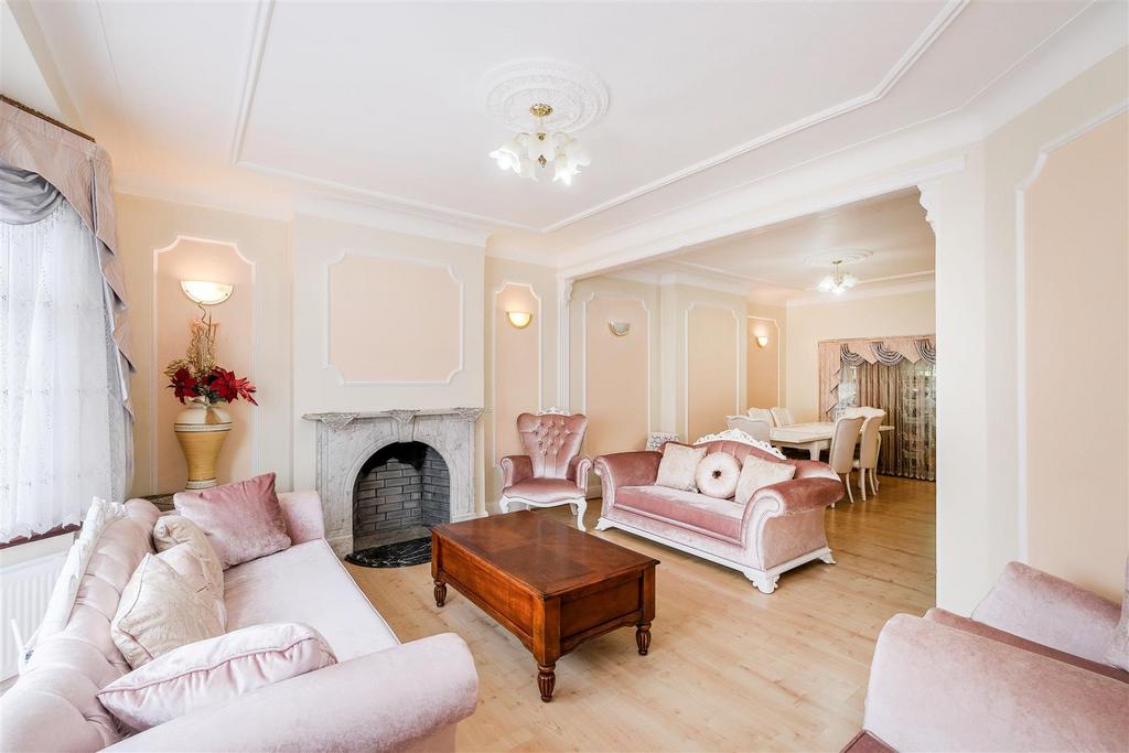 17a Glebelands Avenue-7.jpg