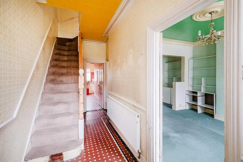 61 Leonard Road, London, E4 8NE