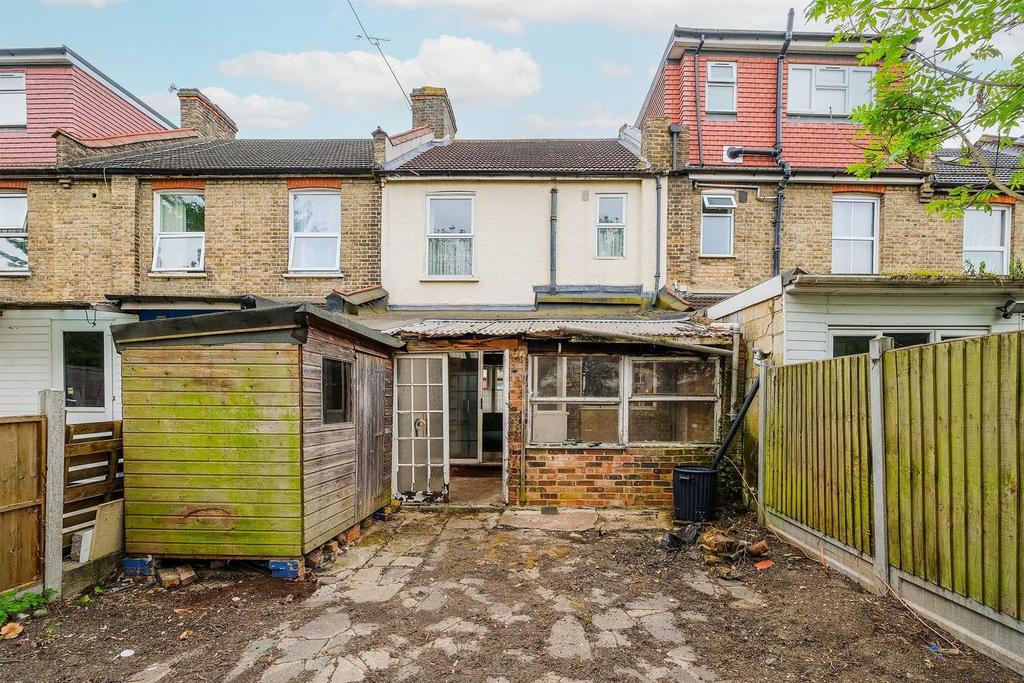 61 Leonard Road-14.JPG