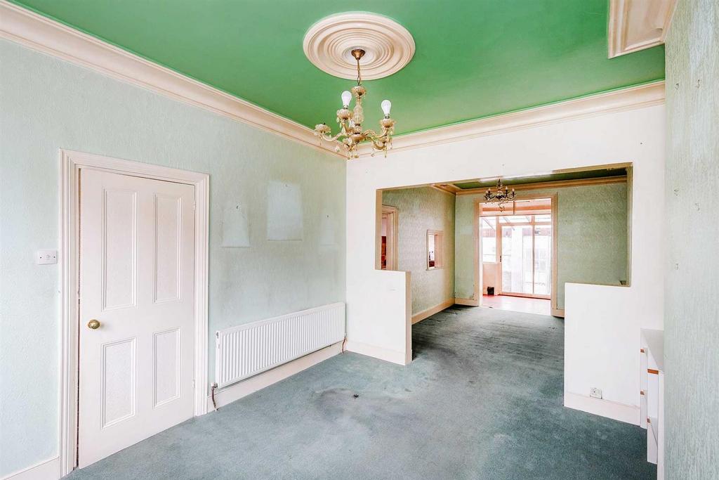 61 Leonard Road-3.JPG