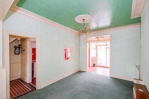 61 Leonard Road, London, E4 8NE