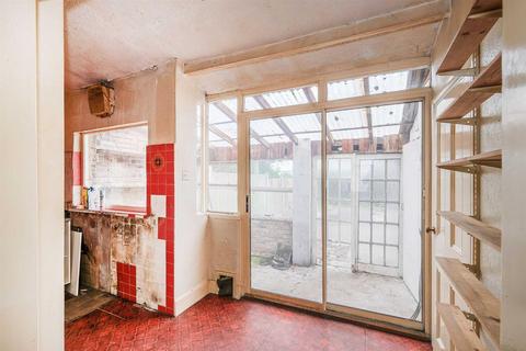 61 Leonard Road, London, E4 8NE